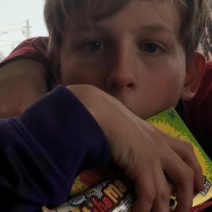 Meet your Posher, Max